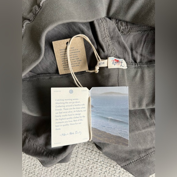 NWT Faherty Arlie Day Short - Picture 2 of 4